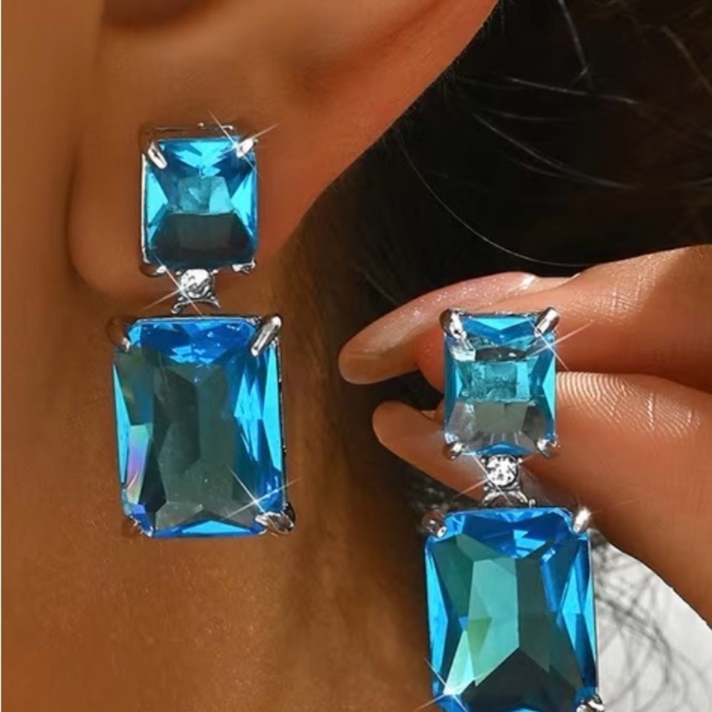 Elegant Blue Gemstone Earrings